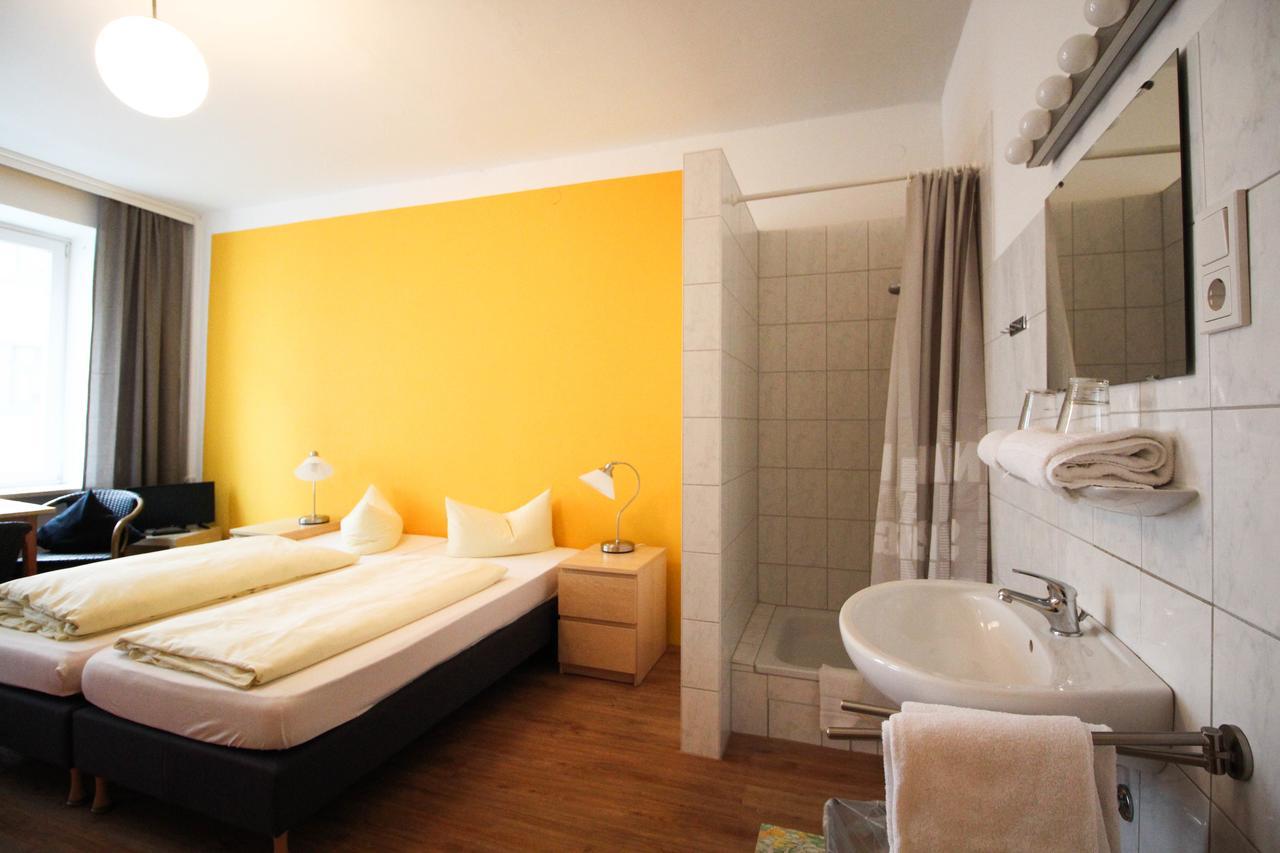 Pension/guesthouse Am Hauptbahnhof Gasthof